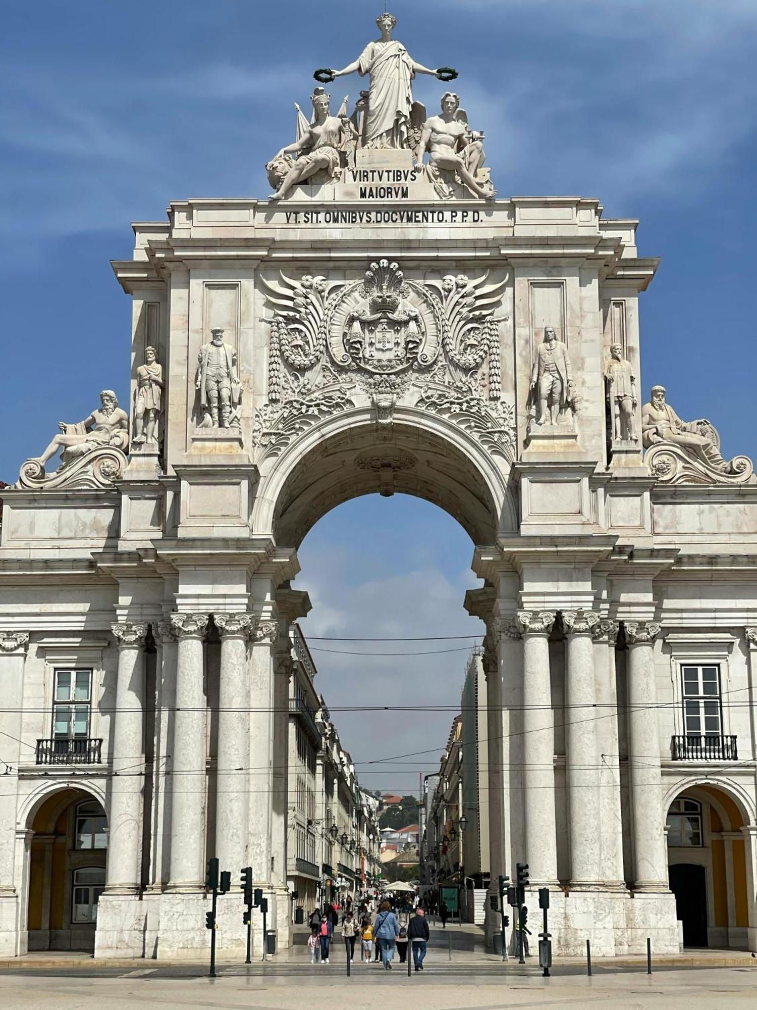 Sm2 Romantic Home By The Gardens Pr Real & Bairro Alto Lisbon Exterior photo